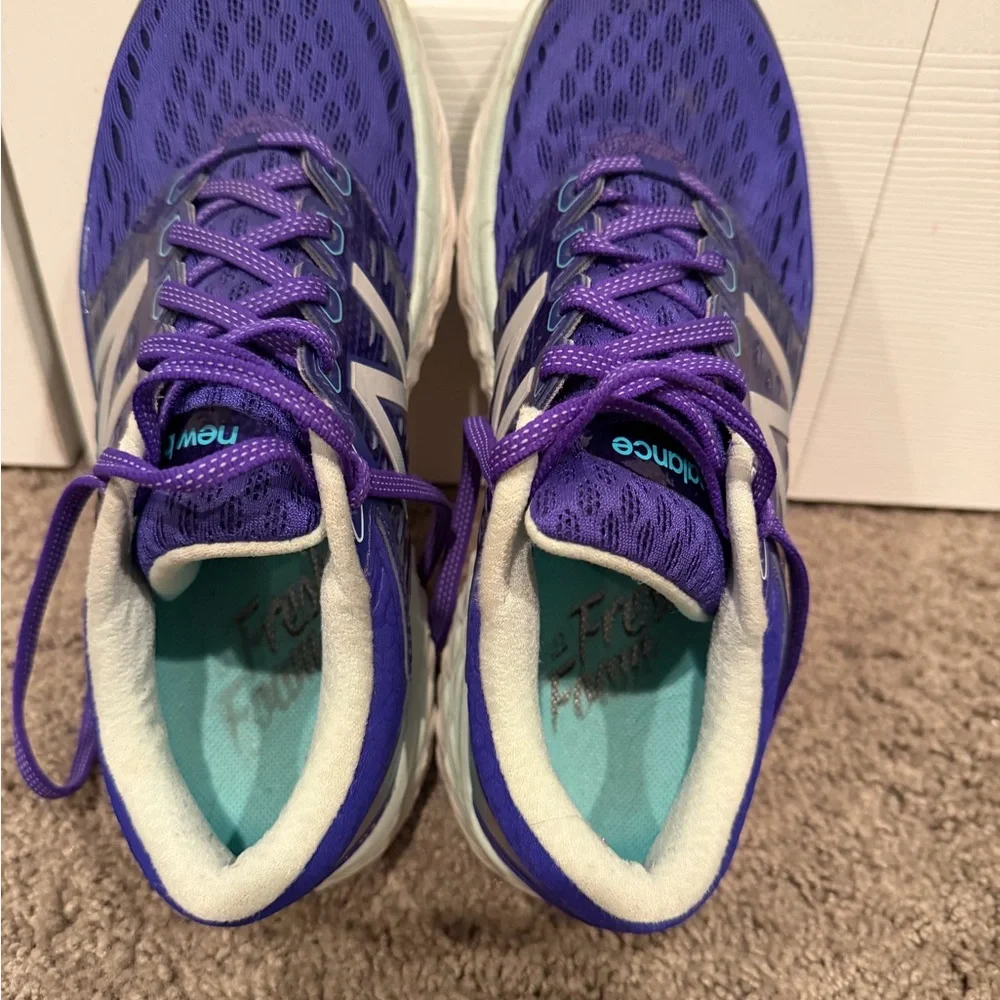 New Balance Women's Athletic Shoes in Purple and White - Picture 1 of 4
